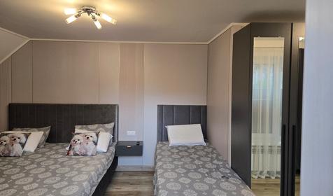 Арт-Студия трехместная