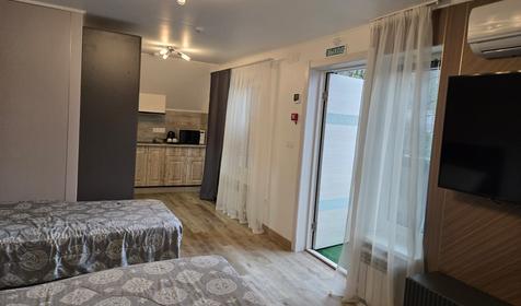 Арт-Студия трехместная