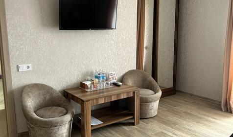 Четырехместный люкс с балконом №9