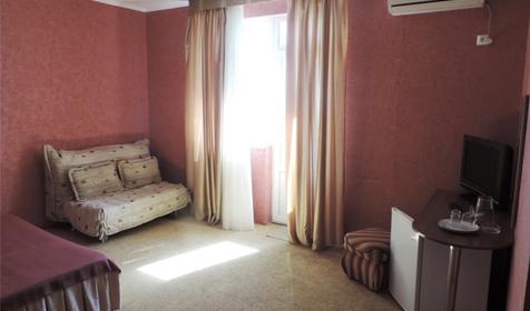 Пятиместный номер (фронтальный вид на море)