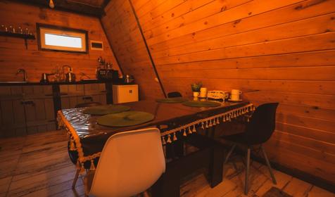 A‑фрейм с панорамами, джакузи и горячим чаном