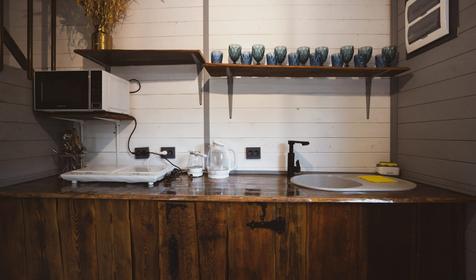 Барнхаус с тёплым бассейном и балкон над каньоном