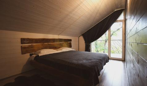 Барнхаус с тёплым бассейном и балкон над каньоном