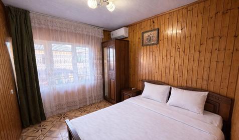 Стандарт двухместный с балконом и видом на сад